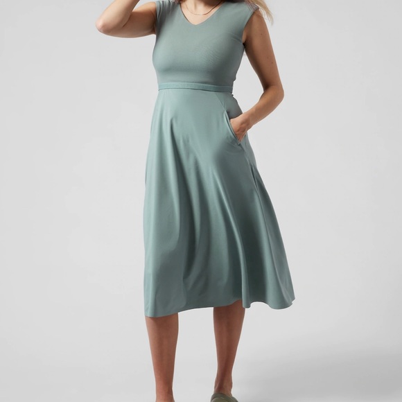 Athleta Dresses & Skirts - GUC Athleta Ryder Dress SP